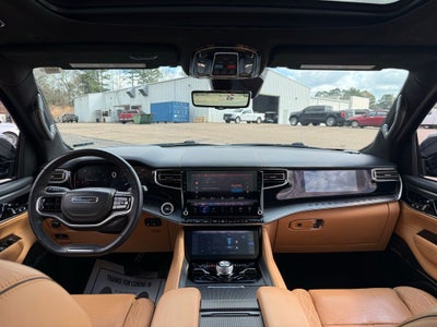 2023 Jeep Grand Wagoneer Series III