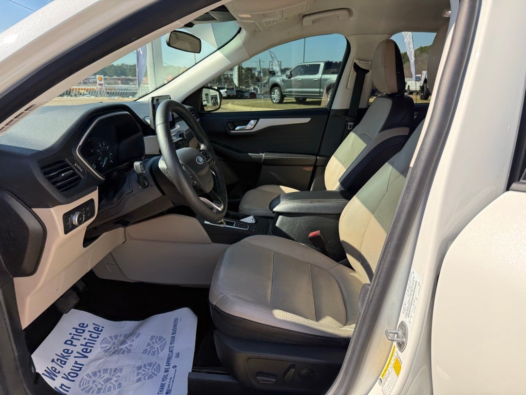 2021 Ford Escape SEL