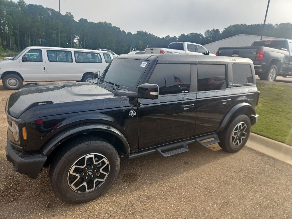 2023 Ford Bronco Outer Banks