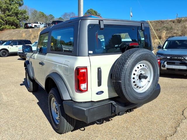 2025 Ford Bronco Base