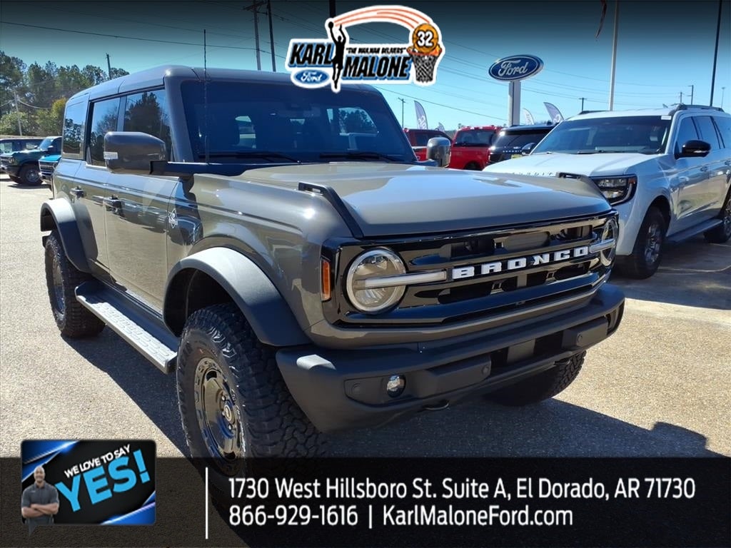 2025 Ford Bronco Outer Banks