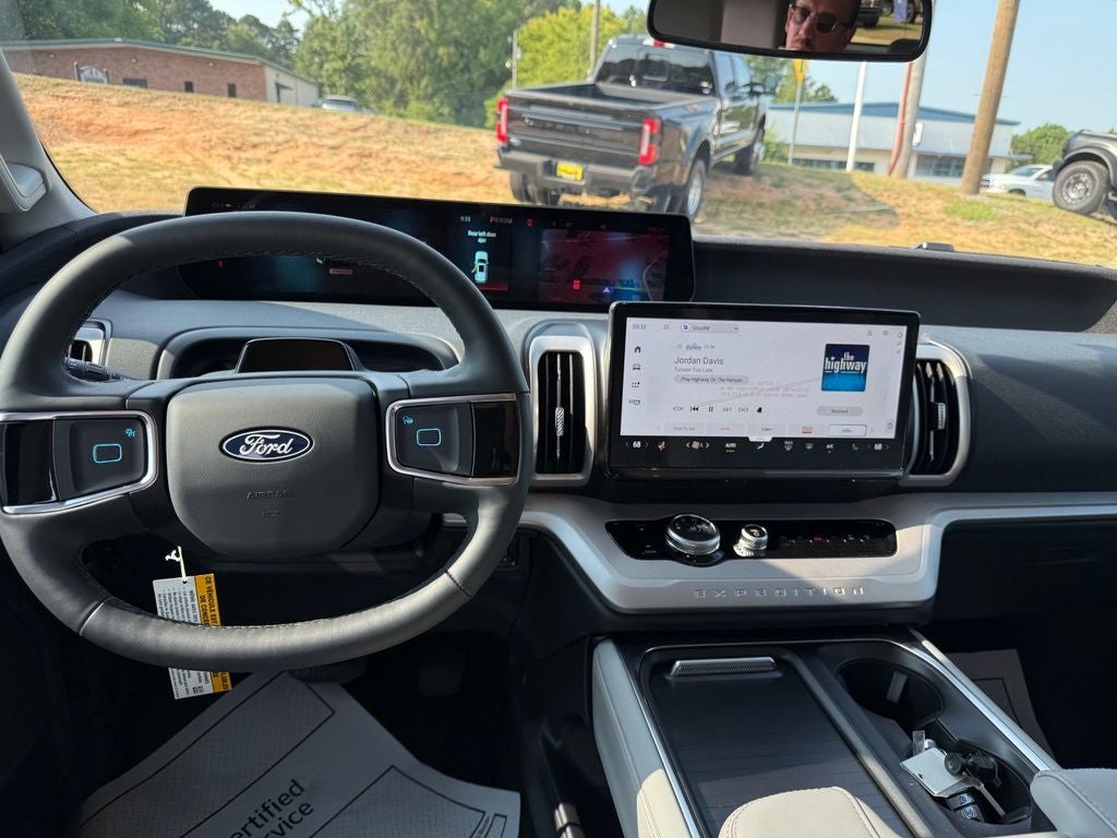 2027 Ford Expedition Max Active