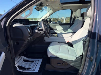 2027 Ford Expedition Max Platinum