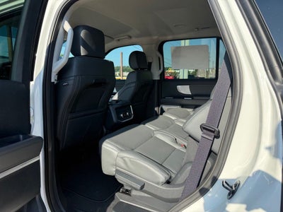2027 Ford Expedition Active