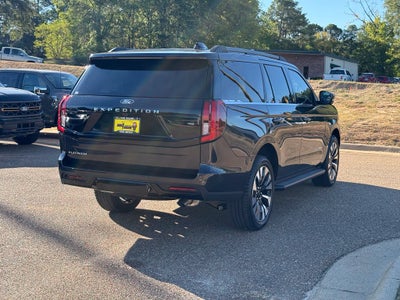 2027 Ford Expedition Platinum