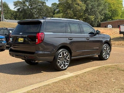 2027 Ford Expedition Platinum