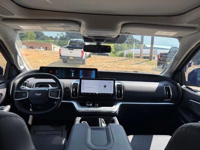 2027 Ford Expedition Platinum