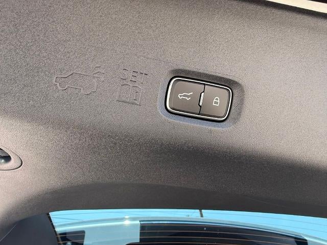 2027 Ford Expedition King Ranch