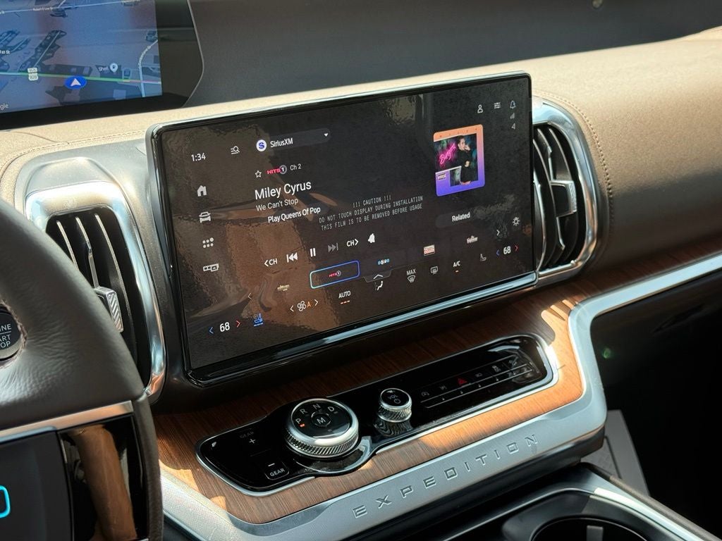 2027 Ford Expedition King Ranch