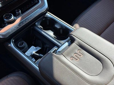 2027 Ford Expedition King Ranch