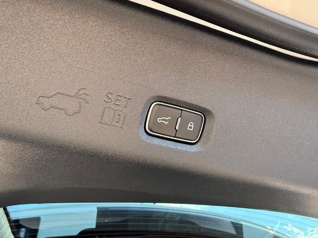 2027 Ford Expedition King Ranch