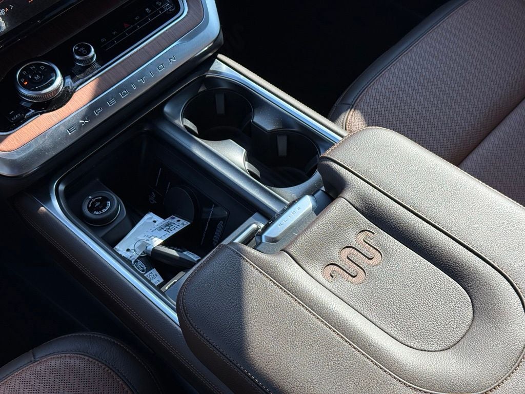 2027 Ford Expedition King Ranch
