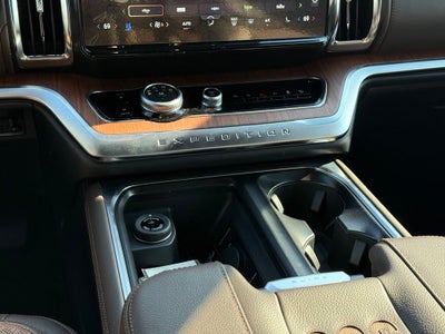2027 Ford Expedition King Ranch
