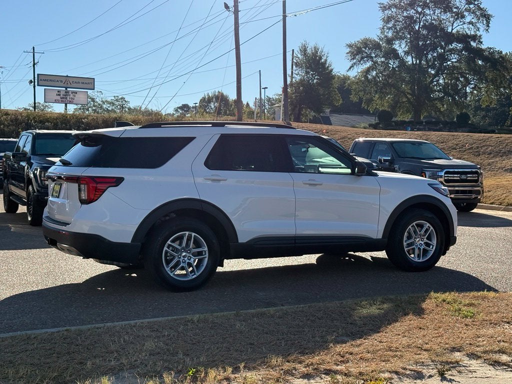 2027 Ford Explorer Active