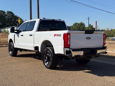 2027 Ford F-250SD XLT