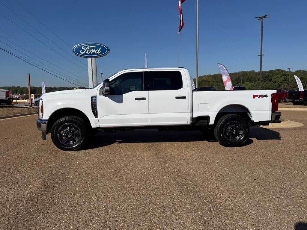 2027 Ford F-250SD XLT