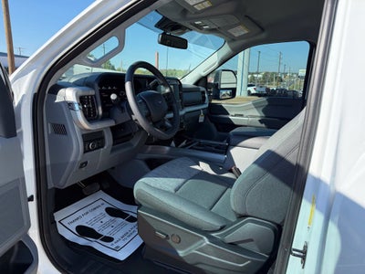 2027 Ford F-250SD XLT