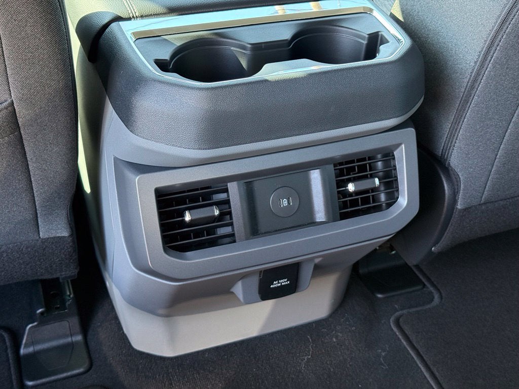 2027 Ford F-250SD XLT