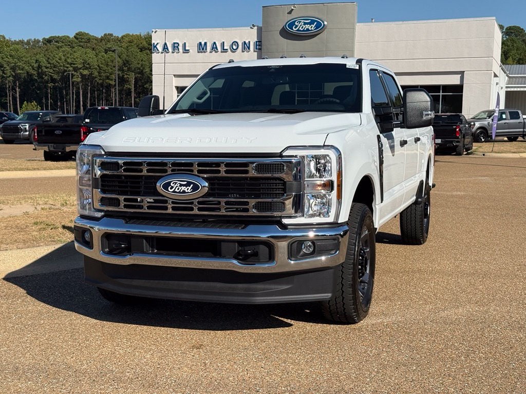 2027 Ford F-250SD XLT