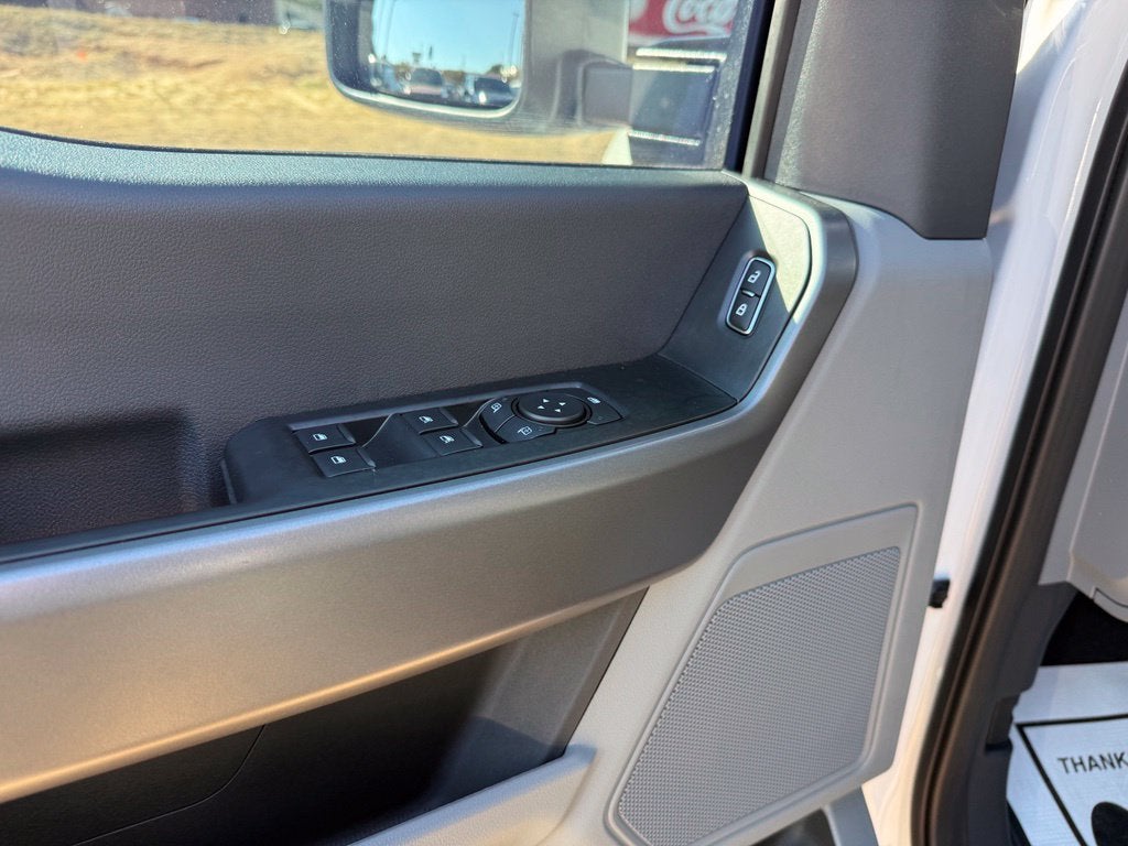 2027 Ford F-250SD XLT