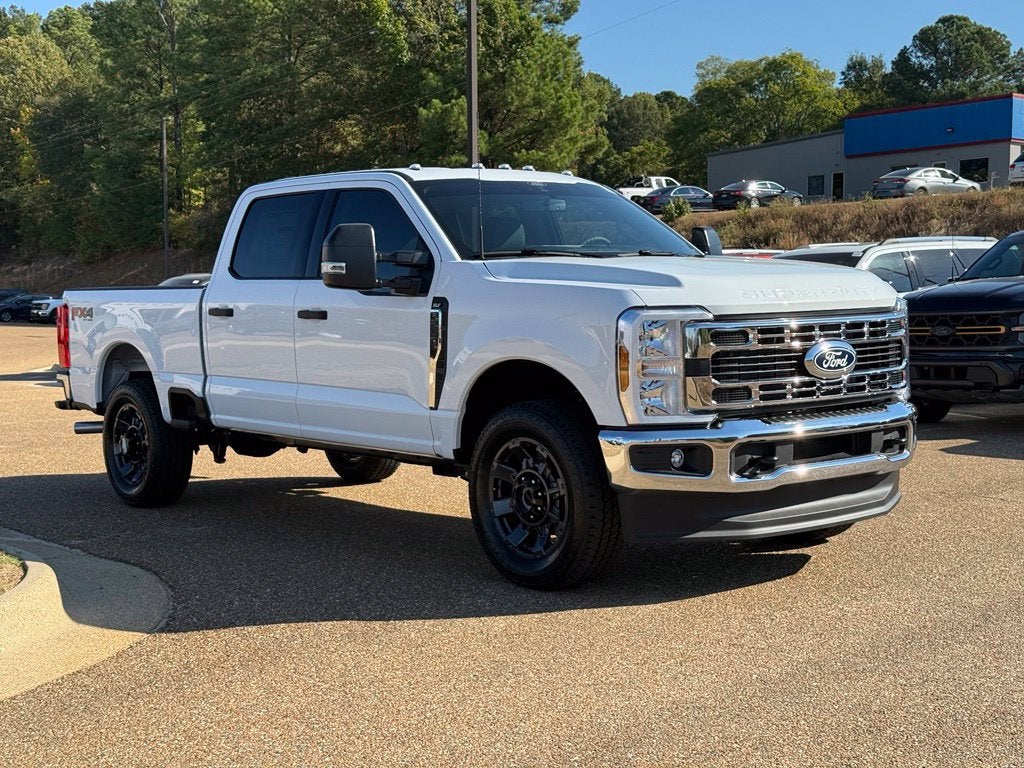 2027 Ford F-250SD XLT