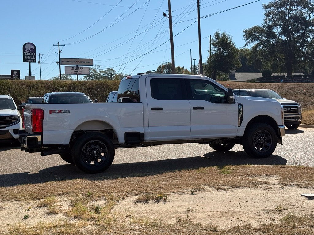 2027 Ford F-250SD XLT