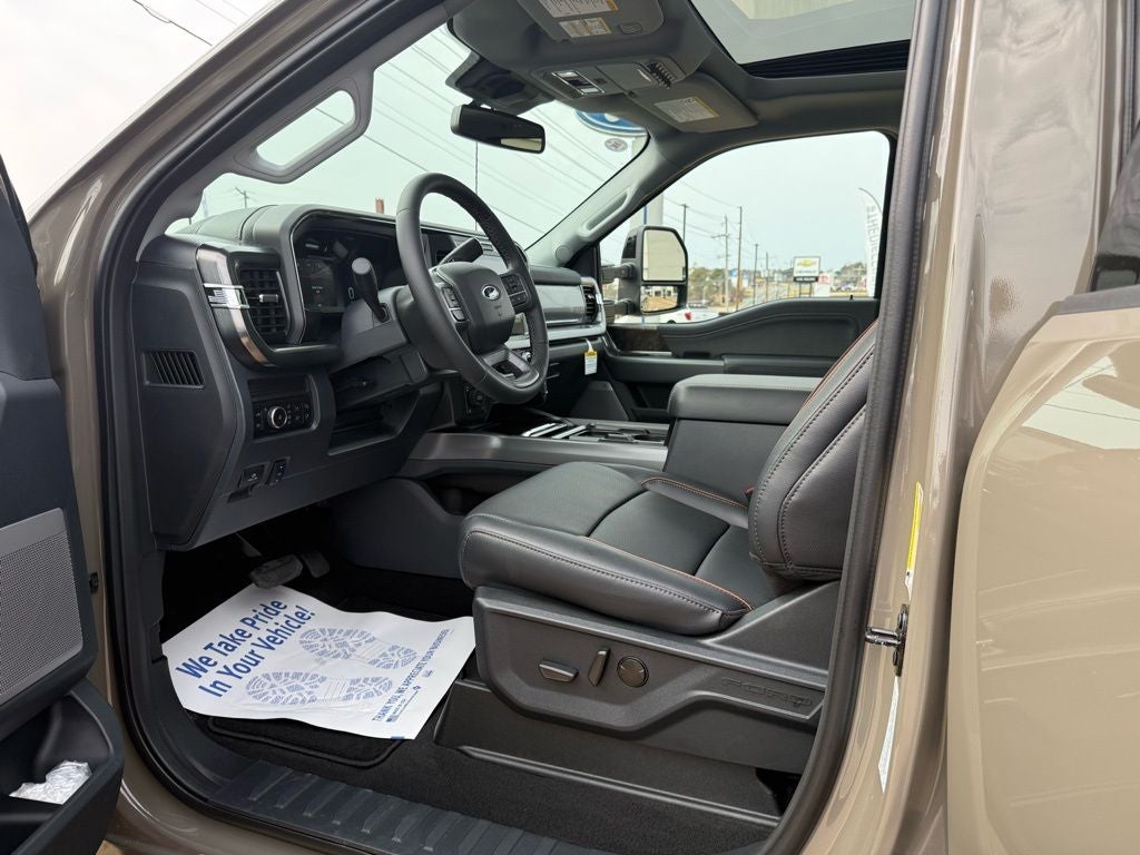 2026 Ford F-350SD Lariat