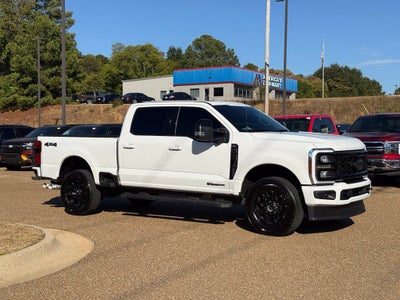 2026 Ford F-350SD Lariat