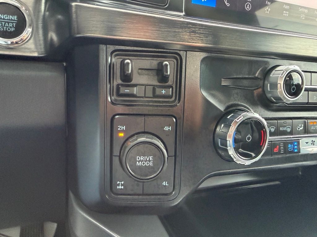 2025 Ford F-350SD Lariat