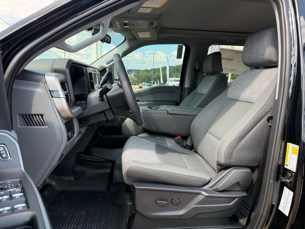 2026 Ford F-350SD XLT DRW