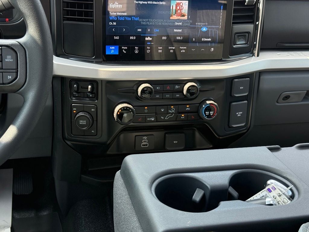 2026 Ford F-350SD XLT DRW