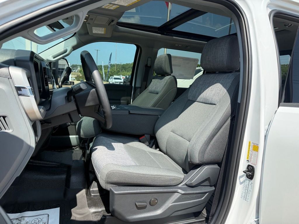 2026 Ford F-350SD XLT DRW