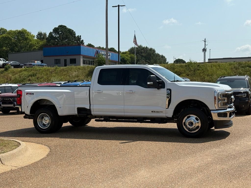 2026 Ford F-350SD XLT DRW