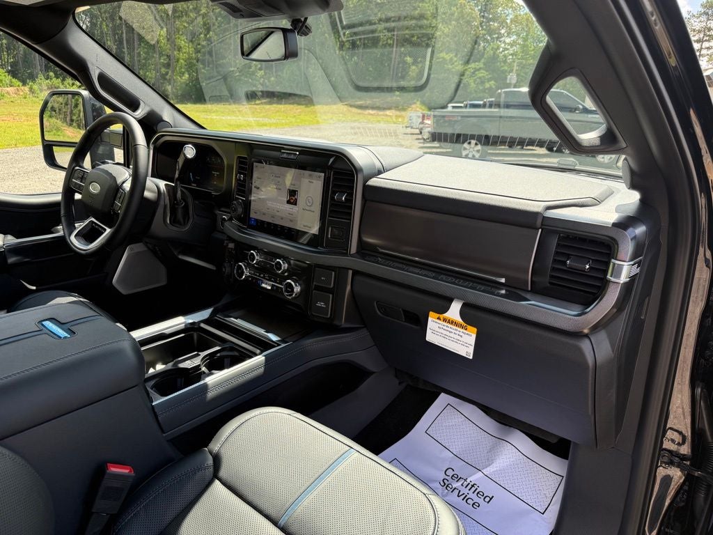 2026 Ford F-350SD Platinum DRW