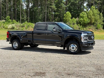 2026 Ford F-350SD Platinum DRW
