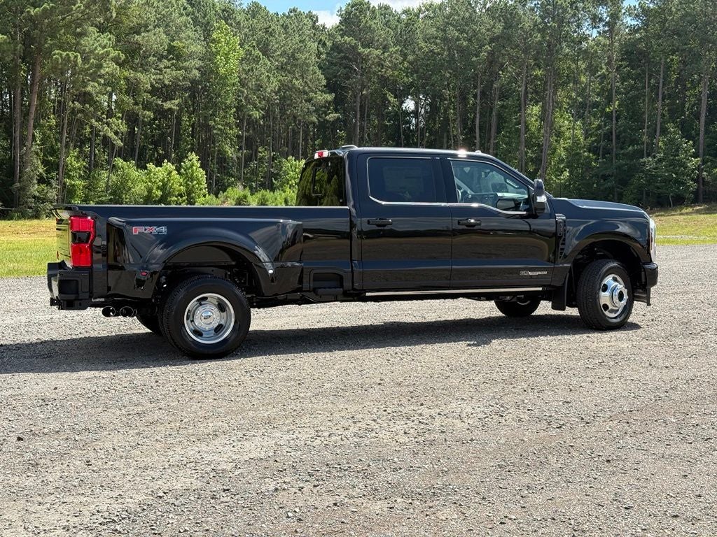 2026 Ford F-350SD Platinum DRW