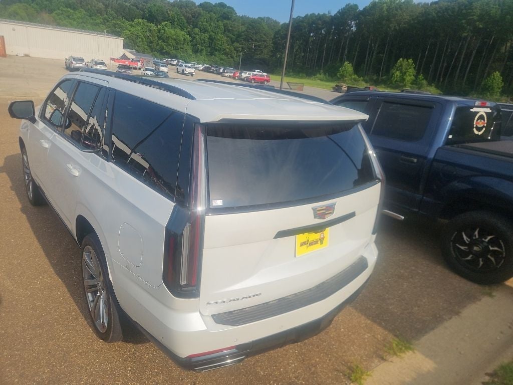 2025 Cadillac Escalade Sport