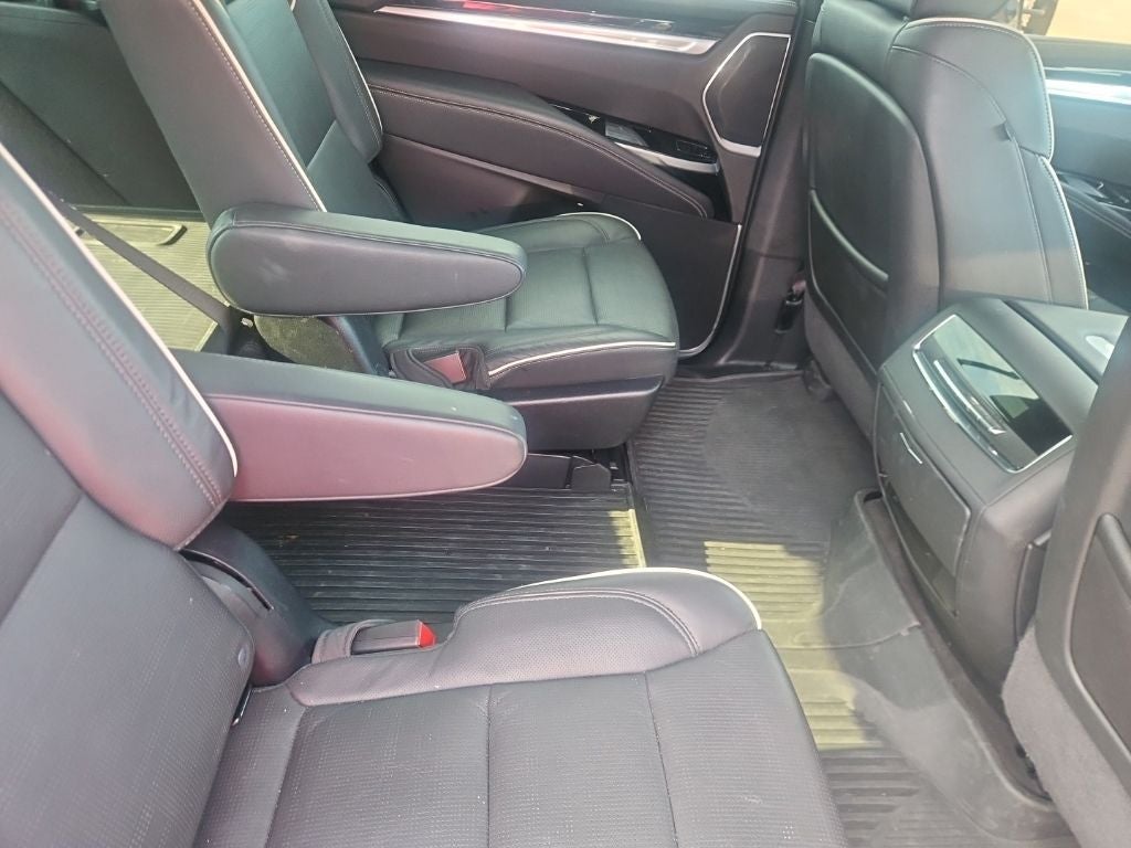 2025 Cadillac Escalade Sport