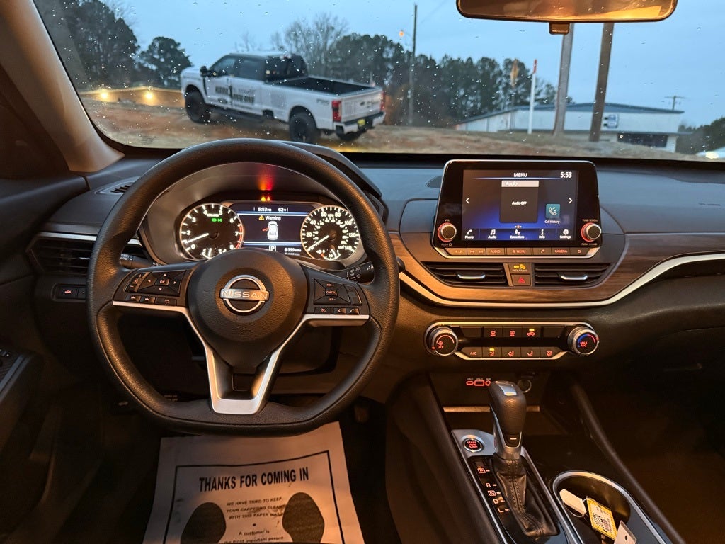 2024 Nissan Altima 2.5 SV