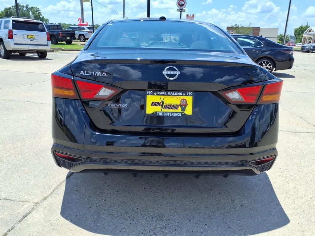 2025 Nissan Altima 2.5 SV