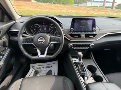 2025 Nissan Altima 2.5 SV