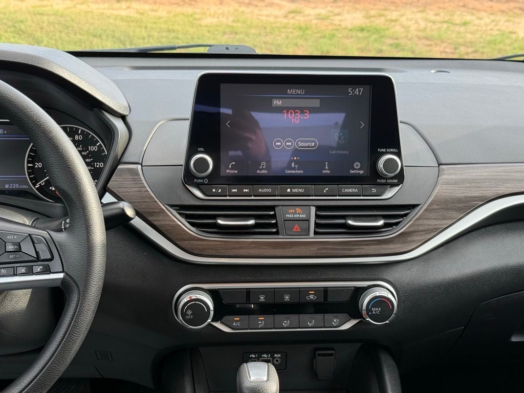 2025 Nissan Altima 2.5 SV