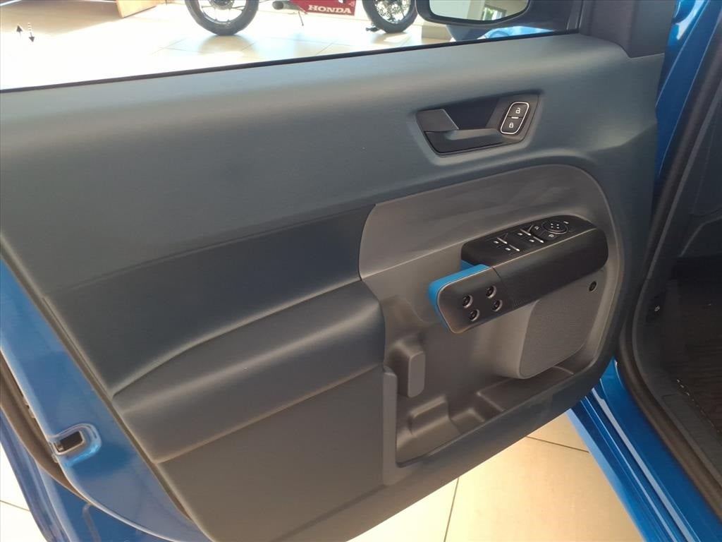 2025 Ford Maverick Lobo High