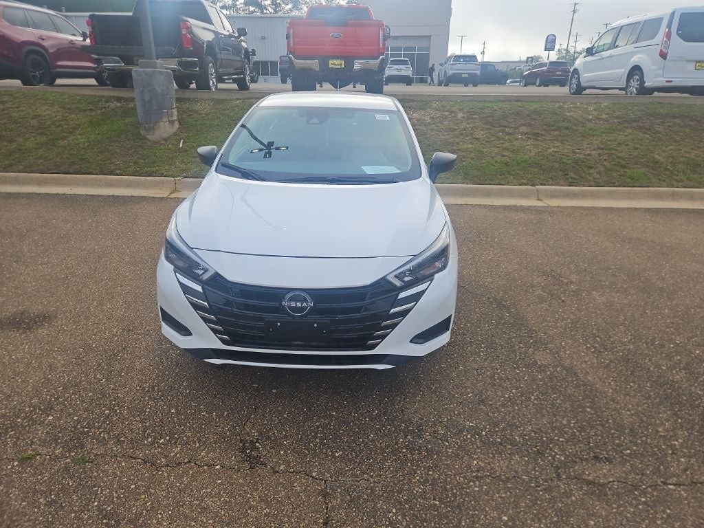2025 Nissan Versa Sedan