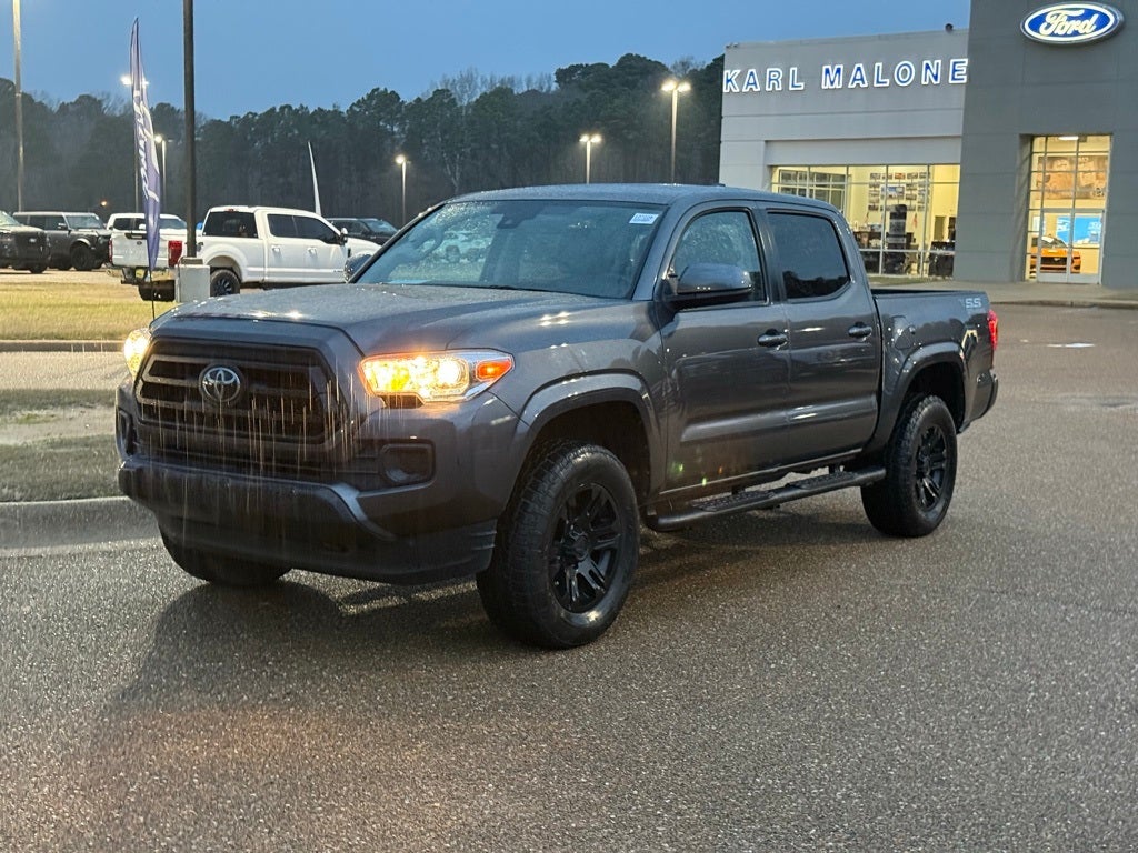 2022 Toyota Tacoma SR