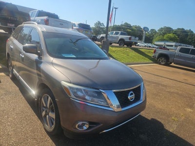 2014 Nissan Pathfinder Platinum