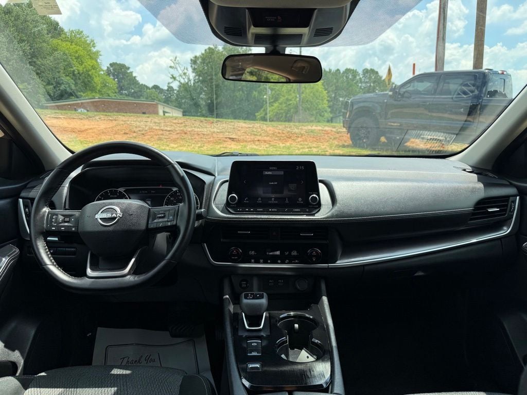 2025 Nissan Rogue SV