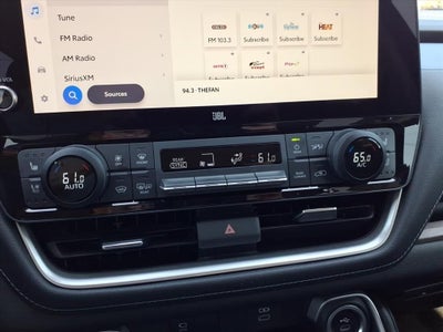 2024 Toyota Grand Highlander Base