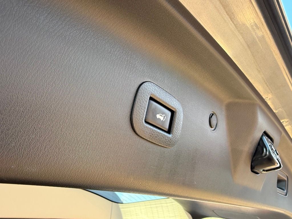 2020 Nissan Armada SL