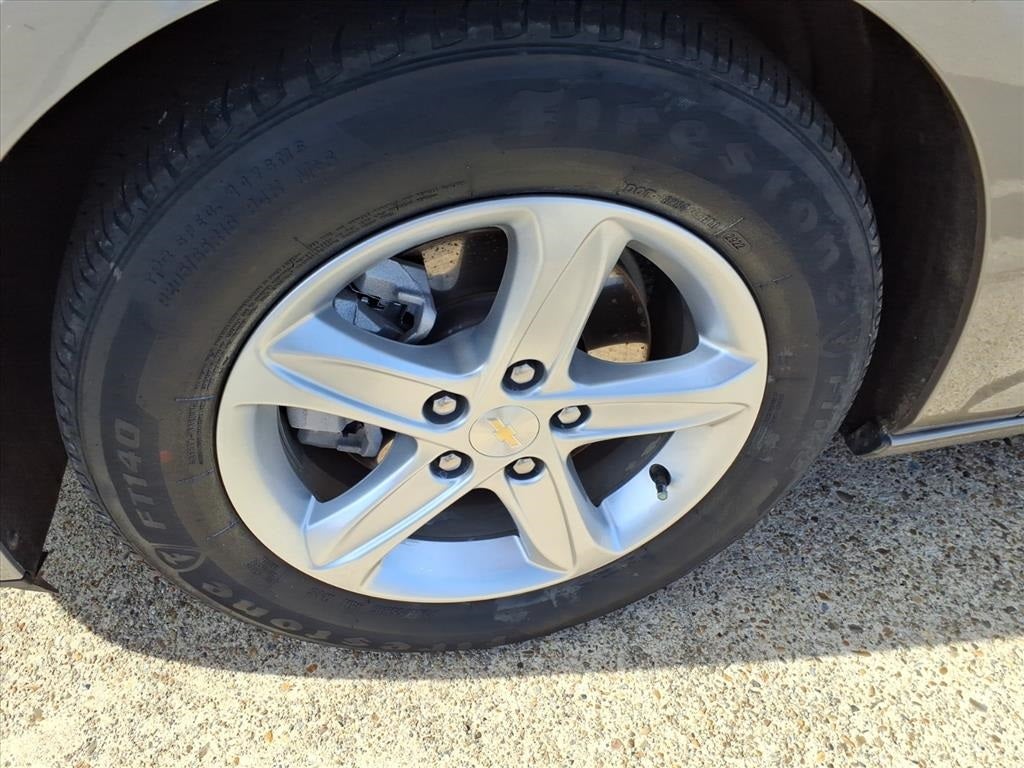 2022 Chevrolet Malibu LS 1LS